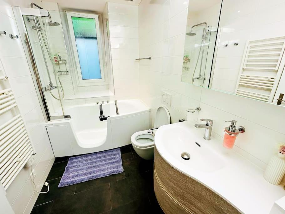 Montreux Lake Side Apartment! Экстерьер фото